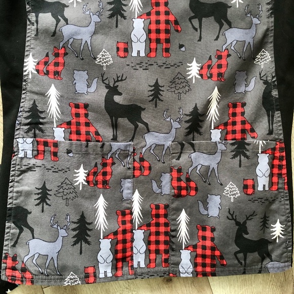 Scrub Star, Womens Scrub Tops, Set of 2, Unicorns & Bear Pattern, Both Sized XS - Picture 8 of 15